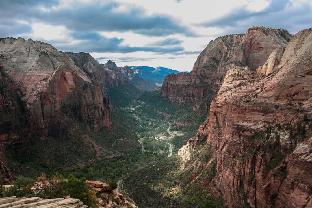 Angels Landing Permit Lottery 2026: Every Application Window and Fee