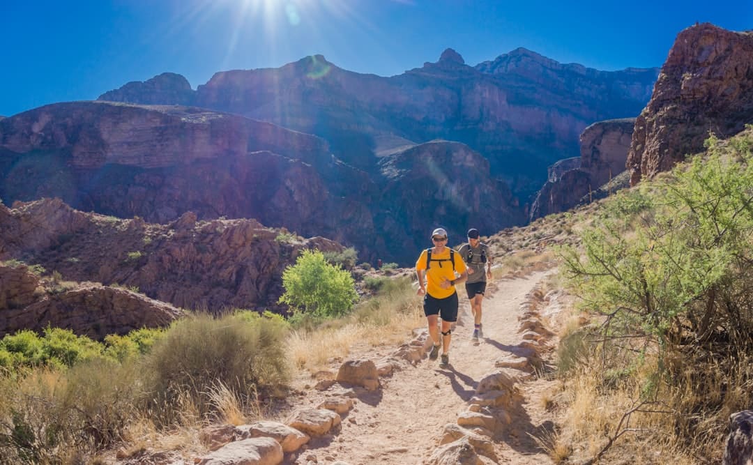 Navigating the Trail in Extreme Heat: Signs of Heat Stroke and Prevention Tips