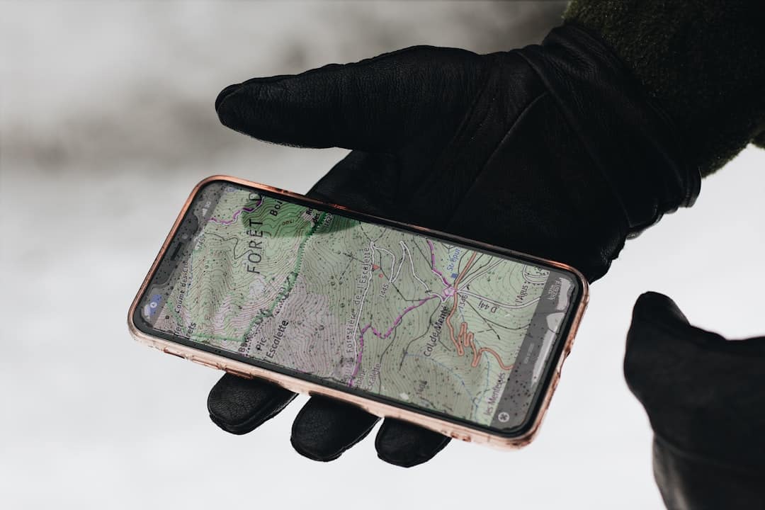 Mastering Offline Navigation: How to Use Gaia GPS Maps Before Your Hike